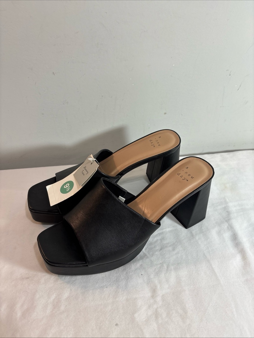 A new day Black Slide Block Heel Sandals. 9/3